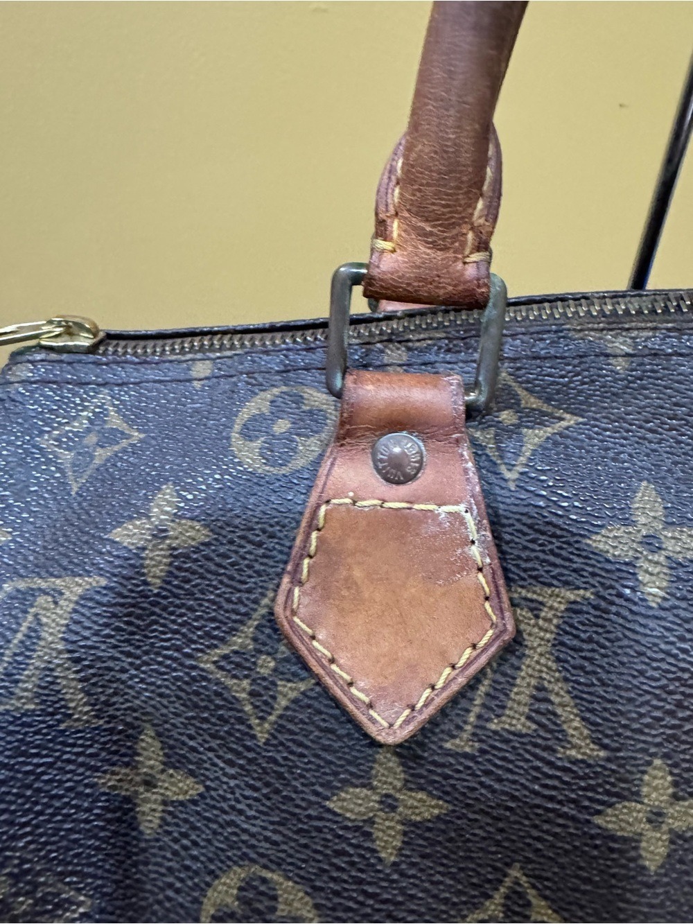 Louis Vuitton Speedy 30 Monogram Satchel with Blue & Cream Scarf COA - Picture 4 of 16